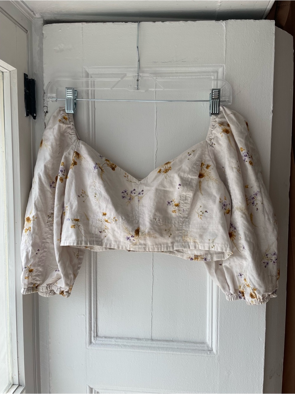 H&M | Cream Floral Puff-Sleeve Crop Top
